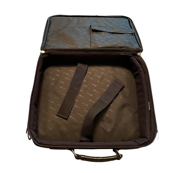 TARGUS Standard Notebook Case - Very good used condition - Shoulder strap - Picture 5 of 12